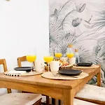 公寓 Forest Ideal Familias Casco Historico Balcon