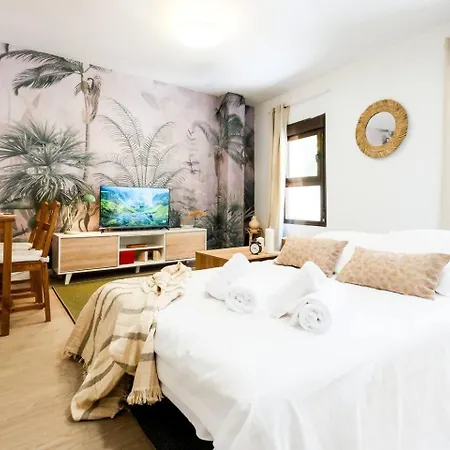 Forest Ideal Familias Casco Histórico Balcón Zaragoza